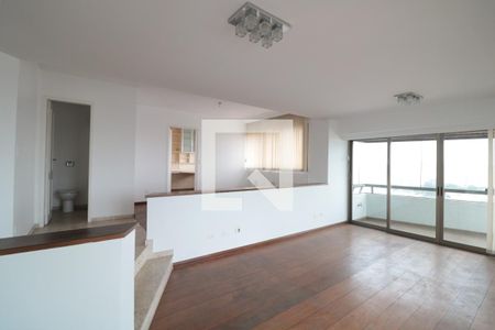 Apartamento para alugar com 257m², 3 quartos e 4 vagasSala