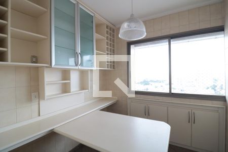 Apartamento para alugar com 257m², 3 quartos e 4 vagasCopa