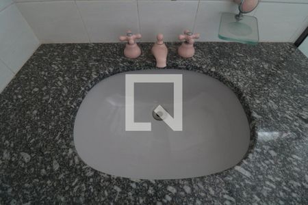 Apartamento para alugar com 257m², 3 quartos e 4 vagasBanheiro da Suíte 2- pia