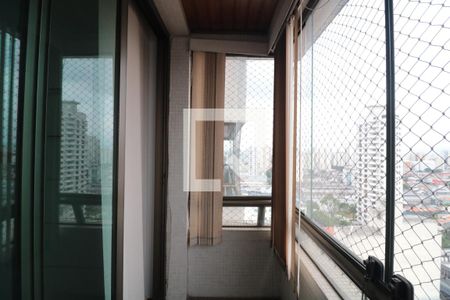 Apartamento para alugar com 257m², 3 quartos e 4 vagasSacada da Sala de Tv