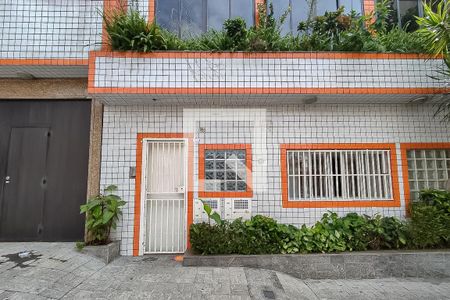 Apartamento para alugar com 70m², 2 quartos e 1 vagaFachada