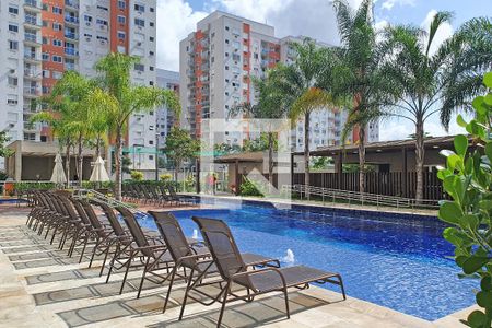 Apartamento à venda com 61m², 2 quartos e 1 vaga Apartamento à venda com 61m², 2 quartos e 1 vagaÁrea comum - Piscina