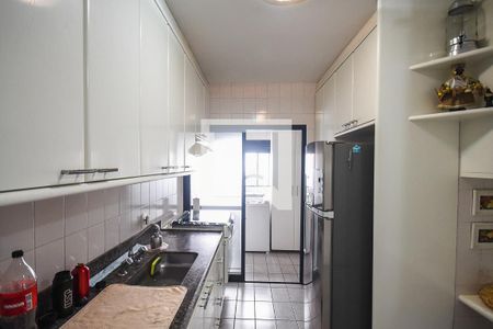 Apartamento à venda com 110m², 3 quartos e 2 vagasCozinha