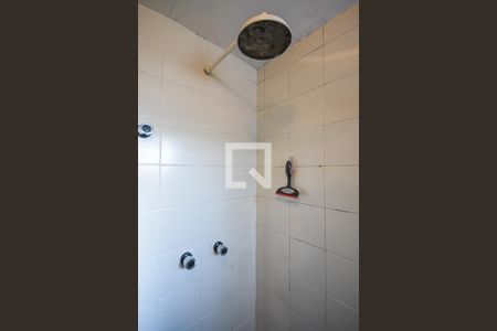 Apartamento à venda com 110m², 3 quartos e 2 vagasChuveiro do banheiro da suíte 1 