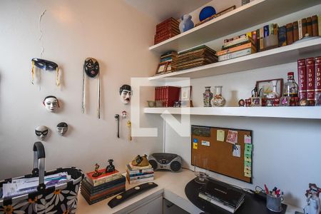 Apartamento à venda com 110m², 3 quartos e 2 vagasQuarto de serviço