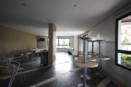 Apartamento à venda com 110m², 3 quartos e 2 vagasSalão de festa