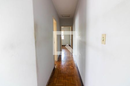 Corredor  de casa para alugar com 2 quartos, 110m² em Vila Congonhas, São Paulo