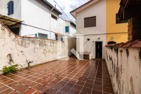 Casa para alugar com 110m², 2 quartos e 1 vagaQuintal