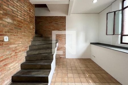 Sala 2 de casa para alugar com 3 quartos, 200m² em Jardim Peri, São Paulo