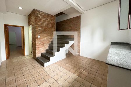 Sala 2 de casa para alugar com 3 quartos, 200m² em Jardim Peri, São Paulo