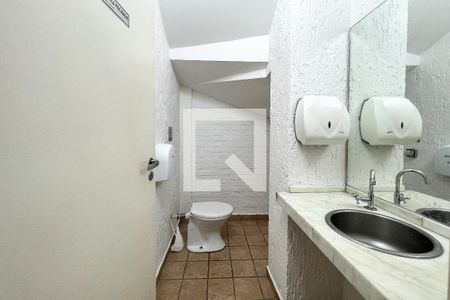 Casa para alugar com 200m², 3 quartos e 1 vagaLavabo