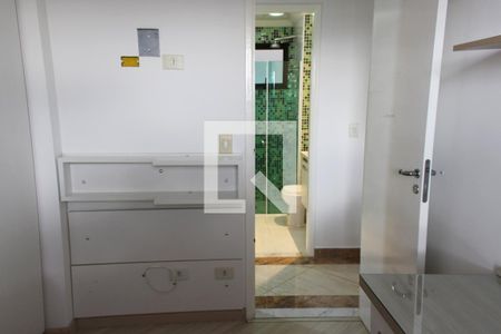 Apartamento para alugar com 81m², 3 quartos e 2 vagas Apartamento para alugar com 81m², 3 quartos e 2 vagasQuarto 2