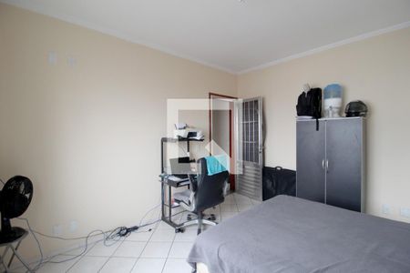 Casa para alugar com 330m², 3 quartos e 2 vagasQuarto 2