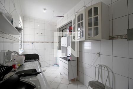 Casa para alugar com 330m², 3 quartos e 2 vagasCozinha