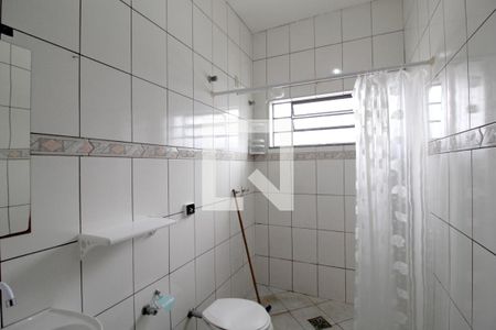 Casa para alugar com 330m², 3 quartos e 2 vagasBanheiro 2