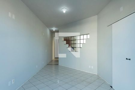 Casa para alugar com 3 quartos, 330m² em Jardim Ana Maria, Sorocaba