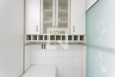 Apartamento para alugar com 64m², 2 quartos e 2 vagas Apartamento para alugar com 64m², 2 quartos e 2 vagasCozinha