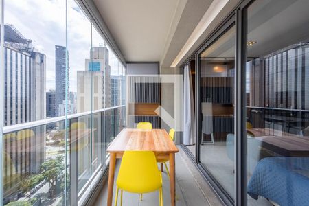 Varanda de apartamento para alugar com 1 quarto, 38m² em Pinheiros, São Paulo