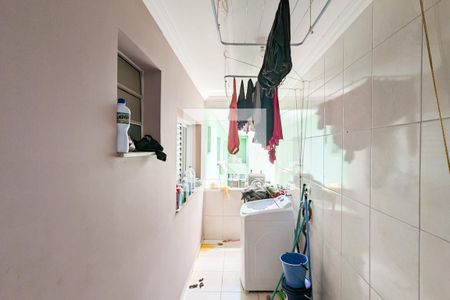 Casa à venda com 200m², 3 quartos e 2 vagasÁrea de serviço da casa 2