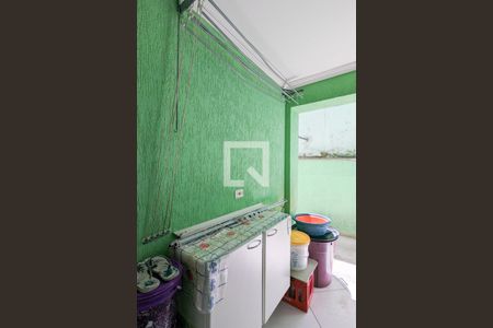 Casa à venda com 200m², 3 quartos e 2 vagasÁrea de serviço