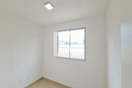 Quarto 2 de apartamento para alugar com 2 quartos, 41m² em Madureira, Rio de Janeiro