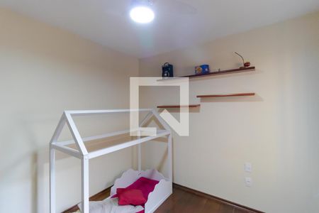 Casa à venda com 212m², 3 quartos e 5 vagas Casa à venda com 212m², 3 quartos e 5 vagasQuarto 01