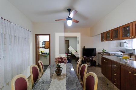 Casa à venda com 212m², 3 quartos e 5 vagas Casa à venda com 212m², 3 quartos e 5 vagasSala de Jantar