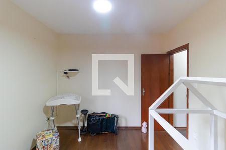 Casa à venda com 212m², 3 quartos e 5 vagas Casa à venda com 212m², 3 quartos e 5 vagasQuarto 01