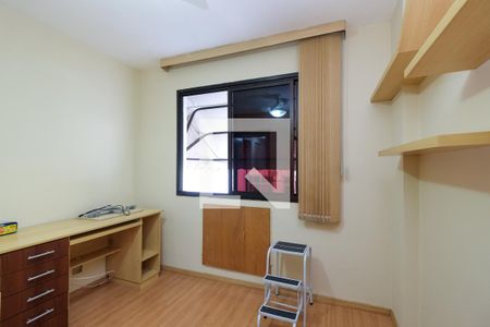 Apartamento para alugar com 93m², 2 quartos e 1 vagaQuarto