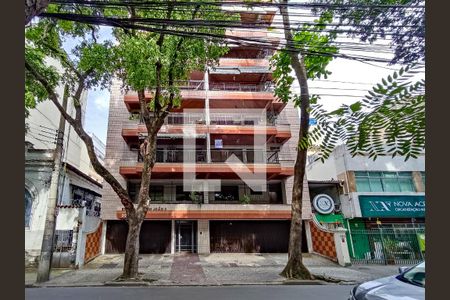 Apartamento para alugar com 93m², 2 quartos e 1 vagaFachada e portaria
