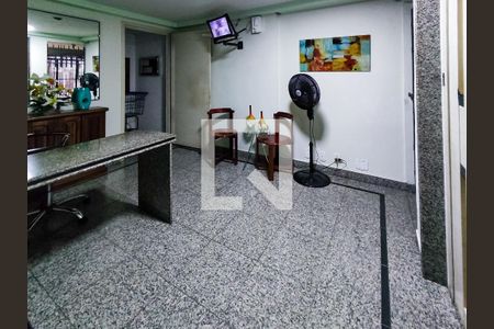 Apartamento para alugar com 93m², 2 quartos e 1 vagaFachada e portaria