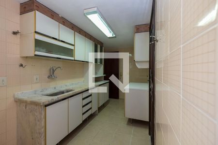 Apartamento para alugar com 93m², 2 quartos e 1 vagaCozinha - Armários