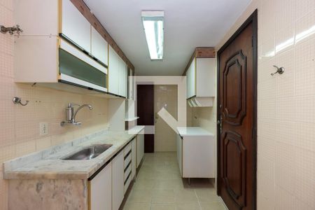 Apartamento para alugar com 93m², 2 quartos e 1 vagaCozinha - Armários