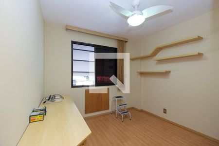 Apartamento para alugar com 93m², 2 quartos e 1 vagaQuarto