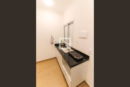 Studio - Quarto / Cozinha / Lavanderia de apartamento para alugar com 1 quarto, 20m² em Jd. Rio Pequeno, São Paulo