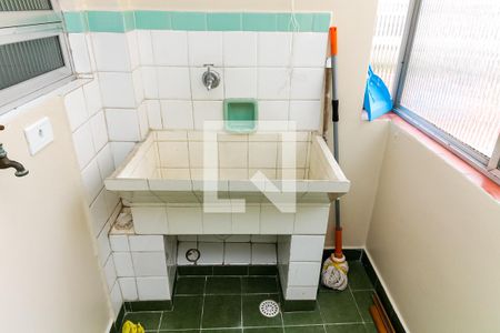 Apartamento à venda com 64m², 2 quartos e 1 vagaÁrea de Serviço
