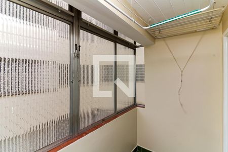 Apartamento à venda com 64m², 2 quartos e 1 vagaÁrea de Serviço