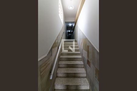 Apartamento à venda com 64m², 2 quartos e 1 vagaEscada da Entrada