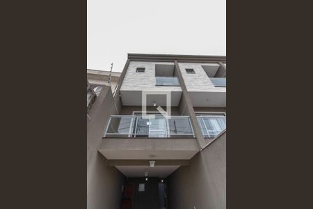 Casa à venda com 250m², 3 quartos e 4 vagas Casa à venda com 250m², 3 quartos e 4 vagasFachada Sobrado