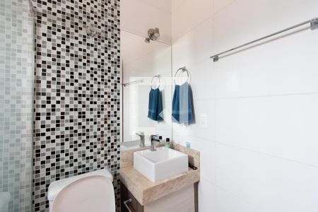 Casa à venda com 250m², 3 quartos e 4 vagas Casa à venda com 250m², 3 quartos e 4 vagasBanheiro do Quarto 1