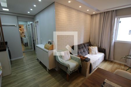Sala/Cozinha de apartamento para alugar com 2 quartos, 40m² em Sítio da Figueira, São Paulo