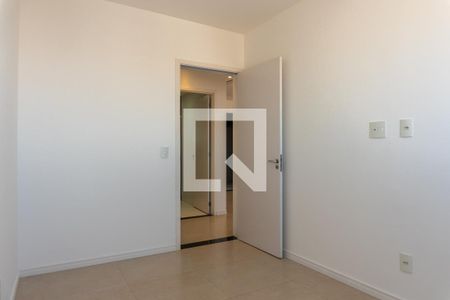 Quarto 2 de apartamento para alugar com 3 quartos, 77m² em Conjunto 2, Brasília