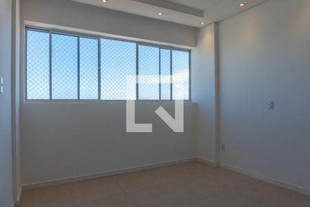 Apartamento para alugar com 77m², 3 quartos e 1 vagaSuíte