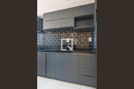 Apartamento para alugar com 77m², 3 quartos e 1 vagaCozinha e Área de Serviço