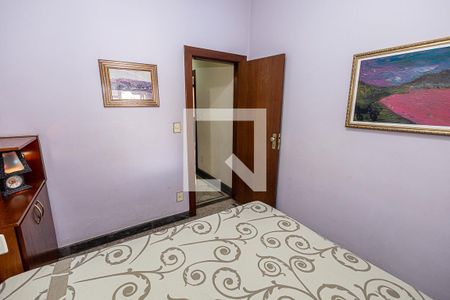 Casa para alugar com 354m², 5 quartos e 5 vagas Casa para alugar com 354m², 5 quartos e 5 vagasQuarto 1 / suíte