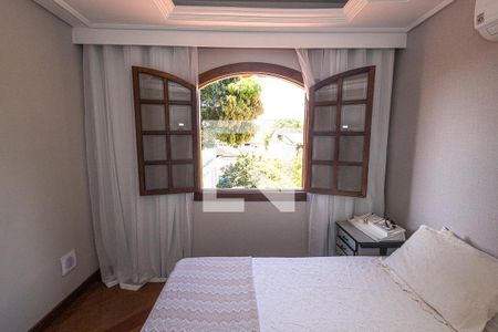 Casa para alugar com 354m², 5 quartos e 5 vagas Casa para alugar com 354m², 5 quartos e 5 vagasQuarto 3