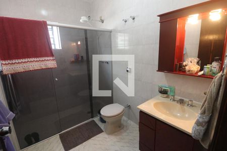 Banheiro Quarto 1 de casa para alugar com 4 quartos, 169m² em Vila Dionisia, São Paulo