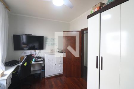 Casa à venda com 169m², 4 quartos e 2 vagasQuarto 2