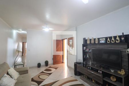 Sala de casa para alugar com 4 quartos, 169m² em Vila Dionisia, São Paulo