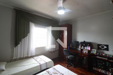 Casa à venda com 169m², 4 quartos e 2 vagasQuarto 3